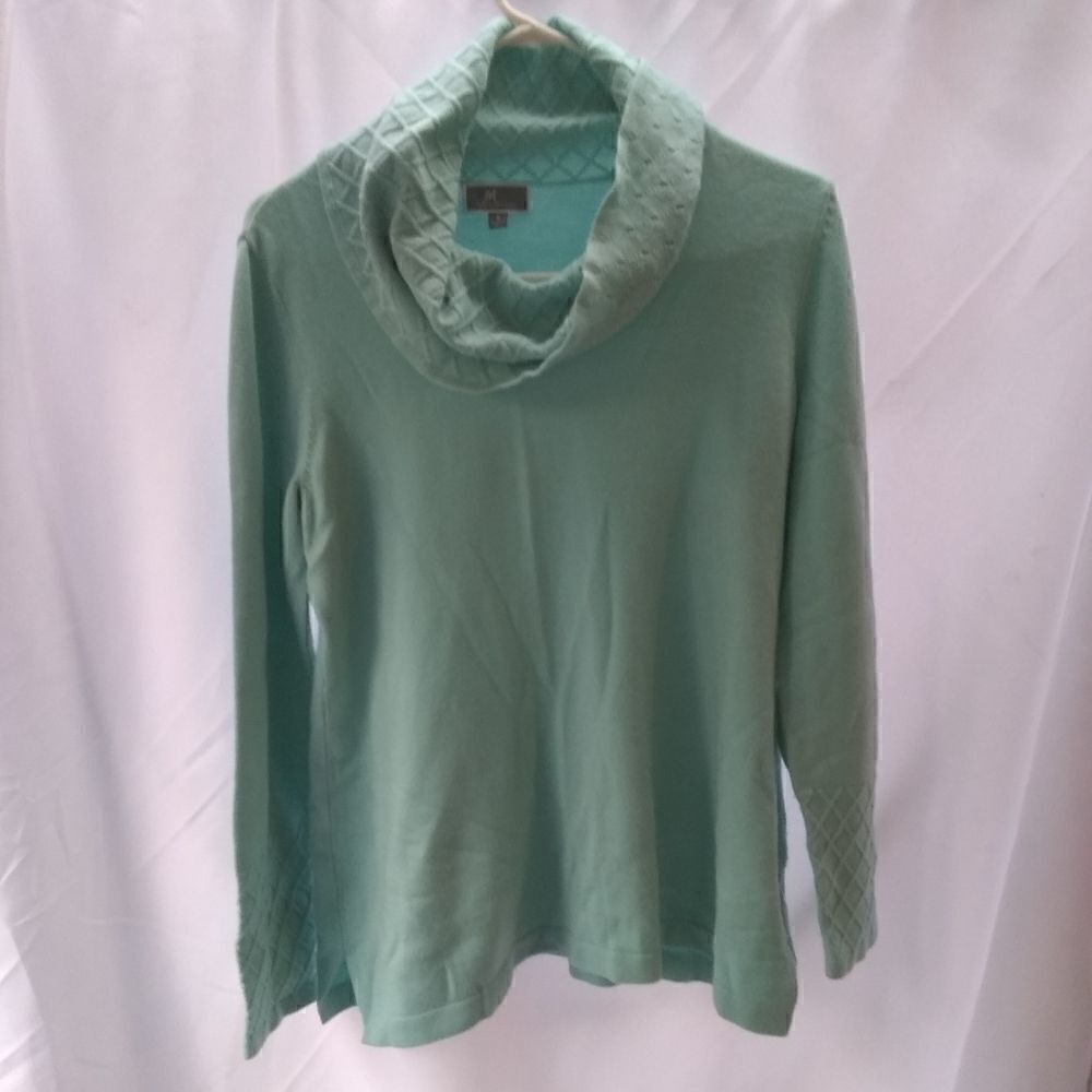 JM collection sweater 